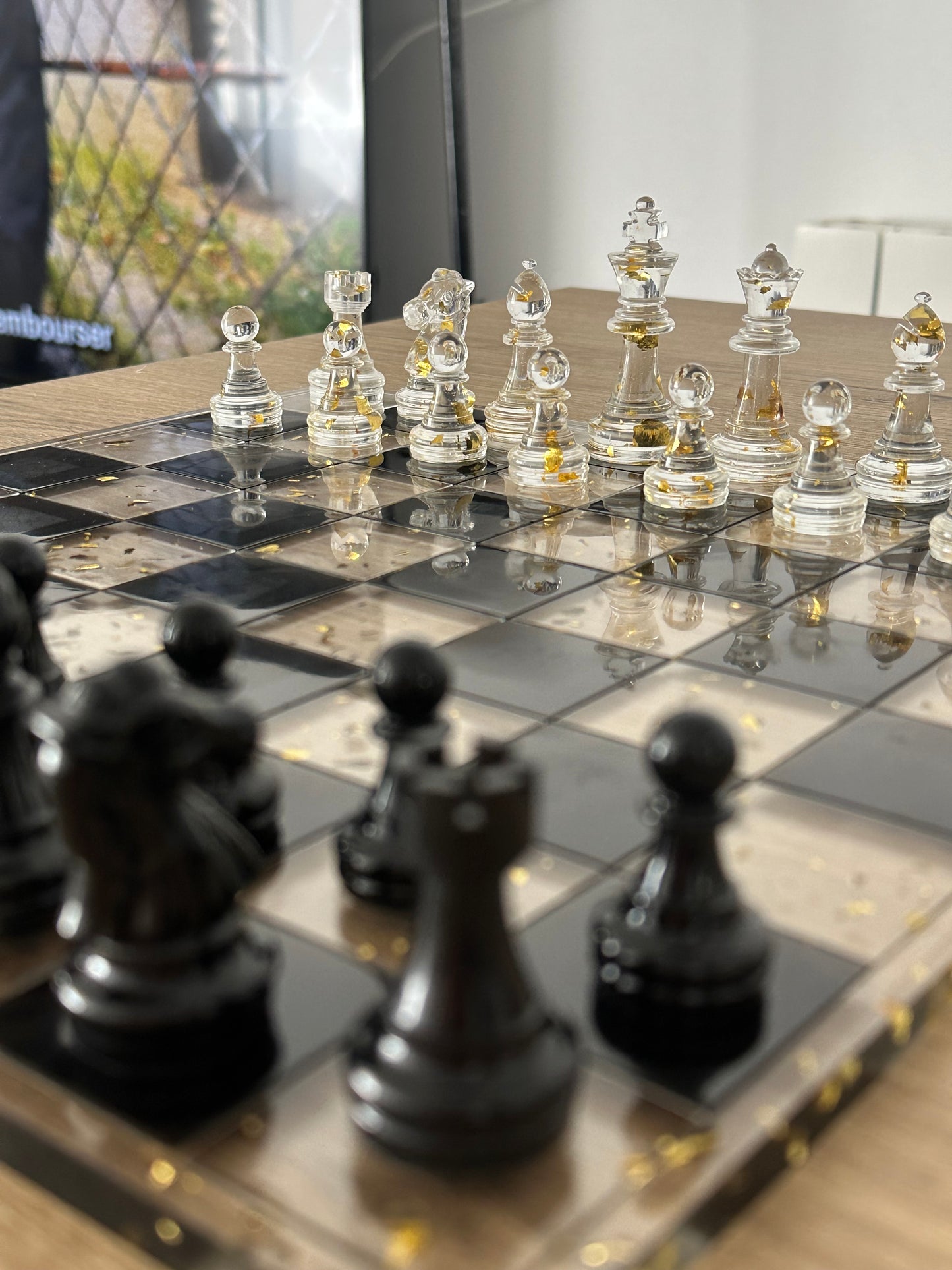 Jeu d’échec or et noir