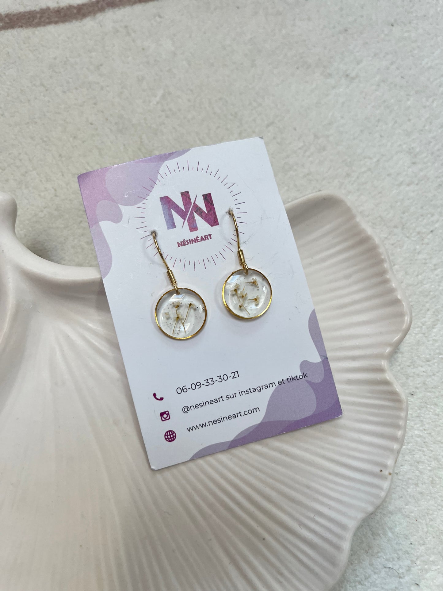 Boucle d’oreille fleurs séchées modèle « ronde »