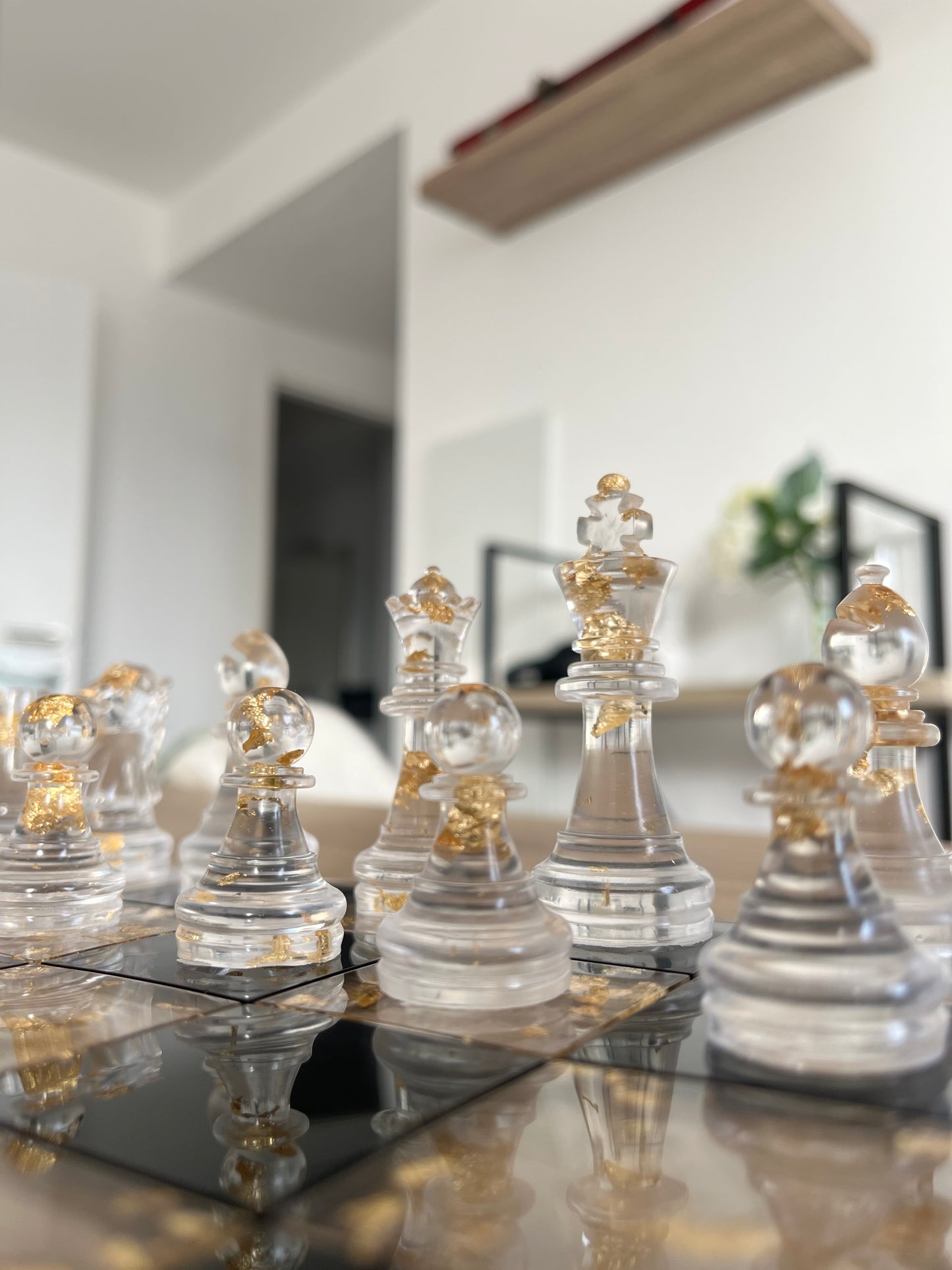 Jeu d’échec or et noir