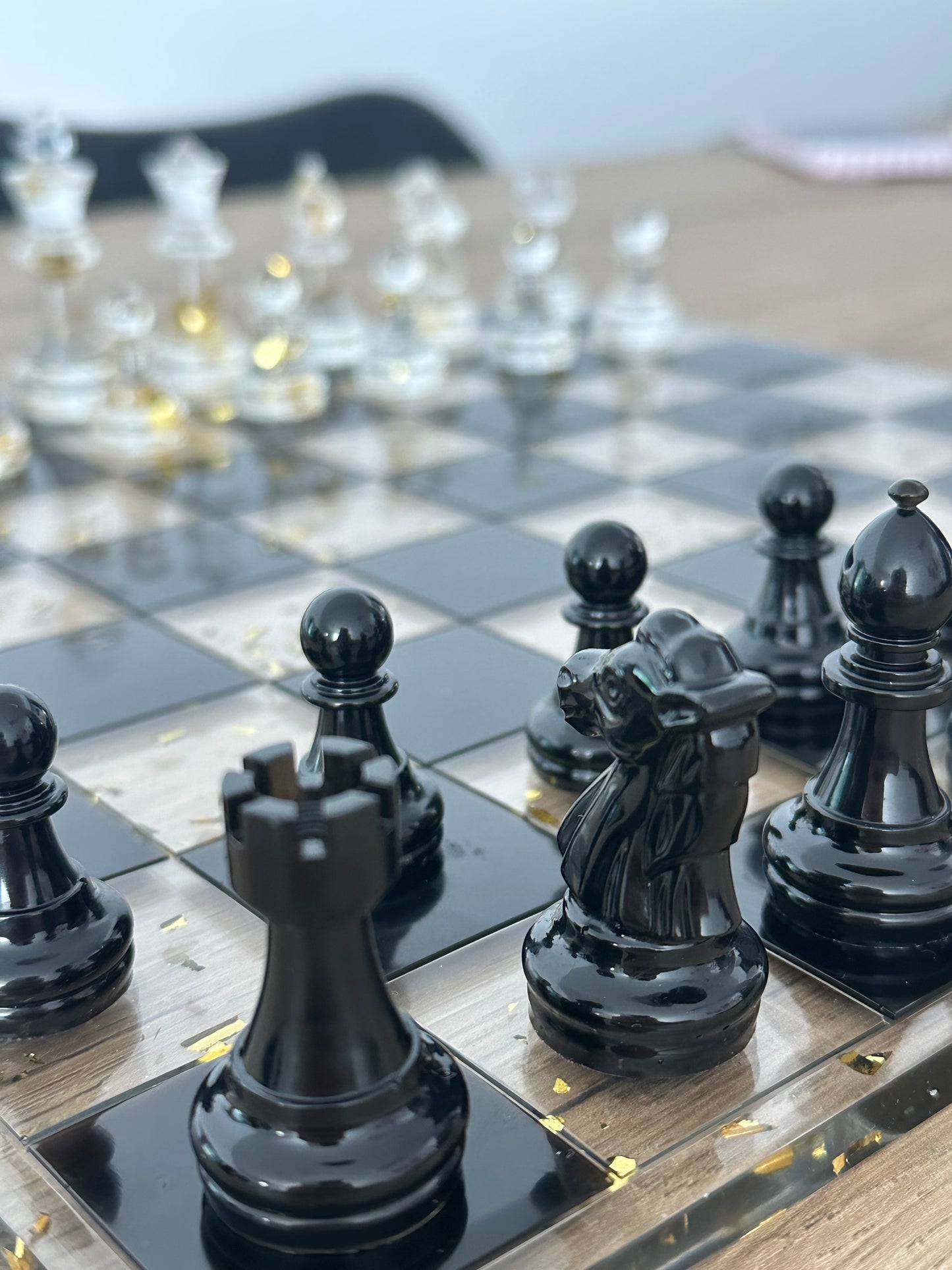 Jeu d’échec or et noir