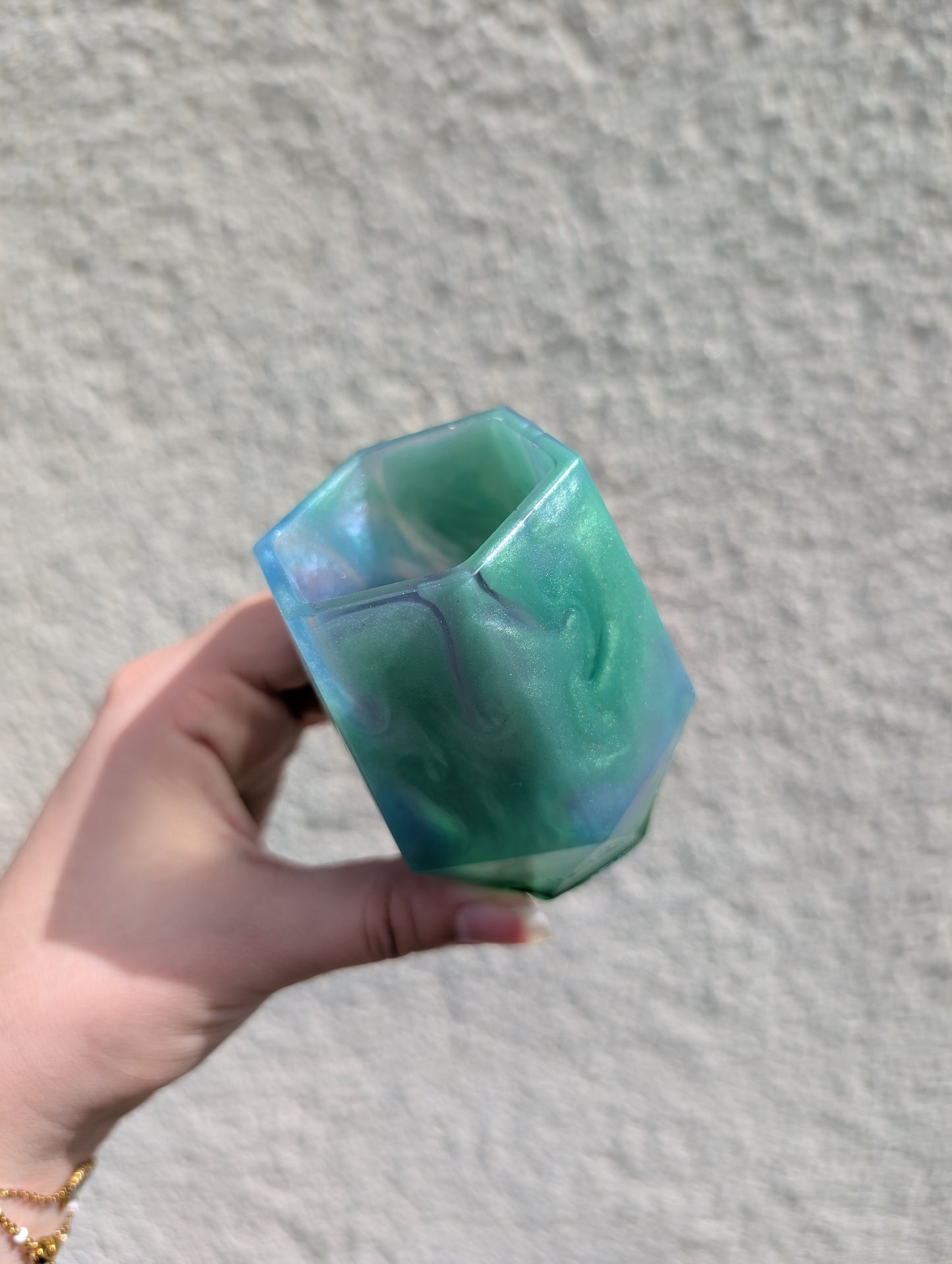 Pot bleu vert violet