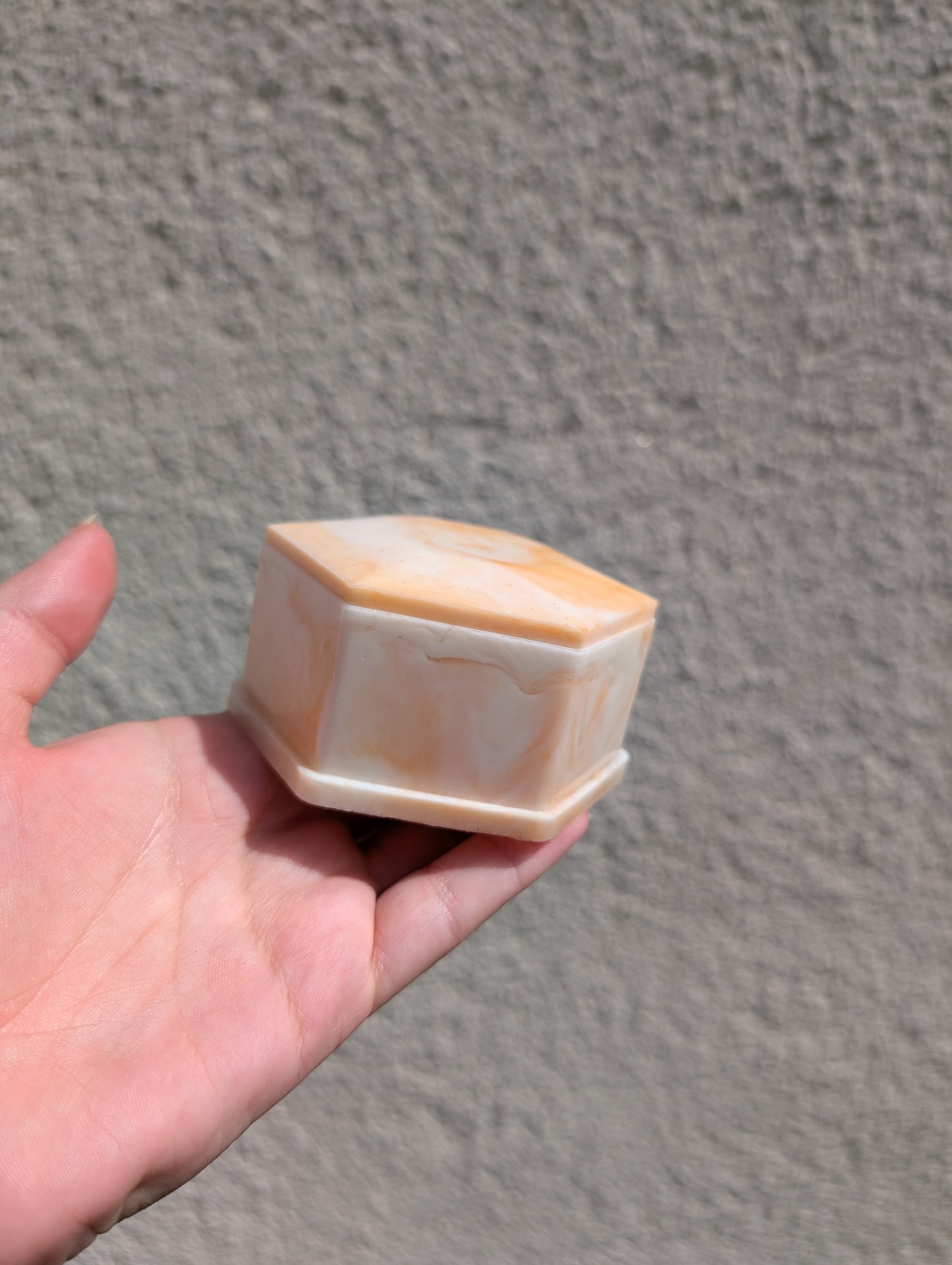 Petite boîte orange marbré