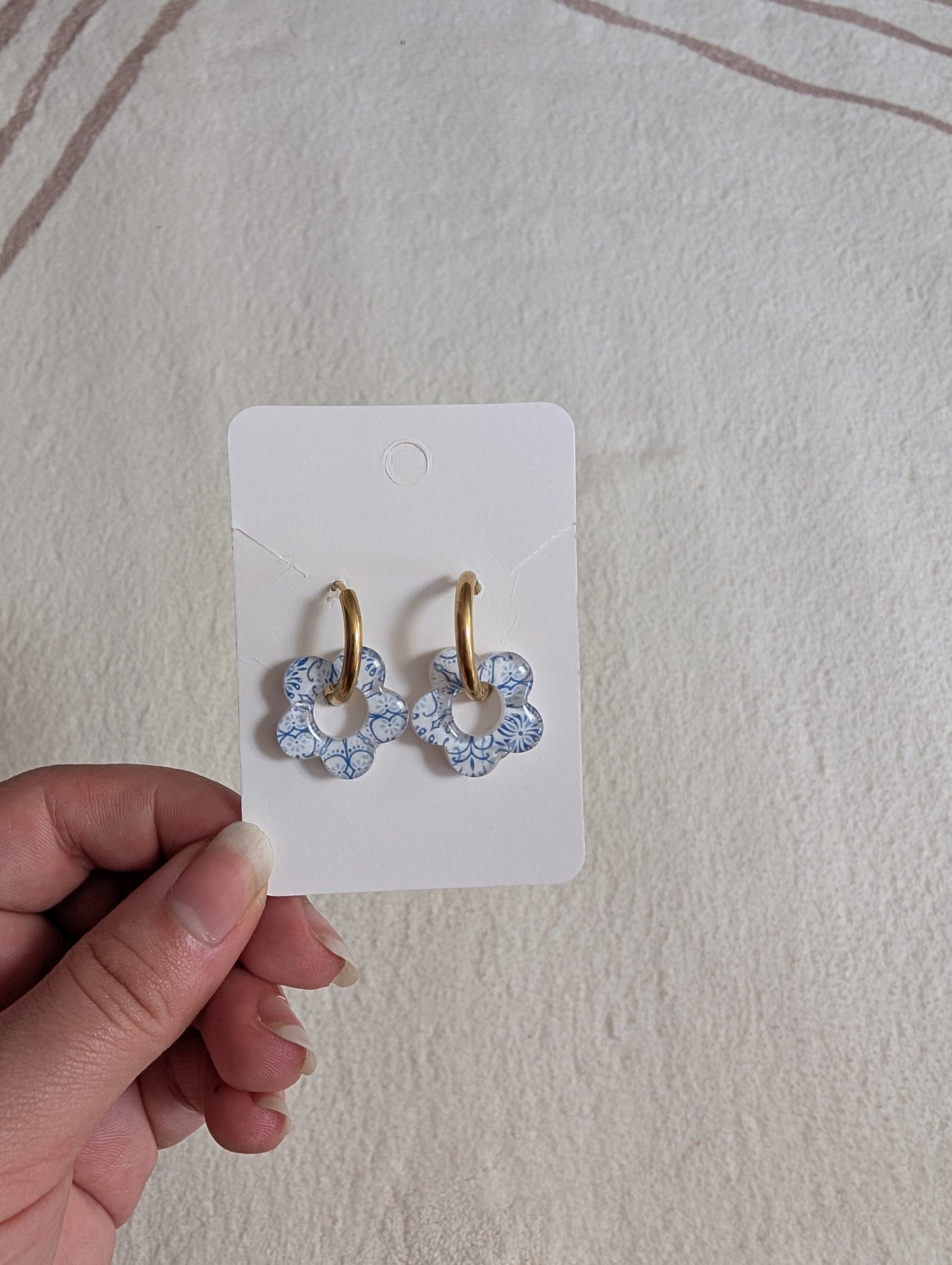 Pampille bleu à motifs