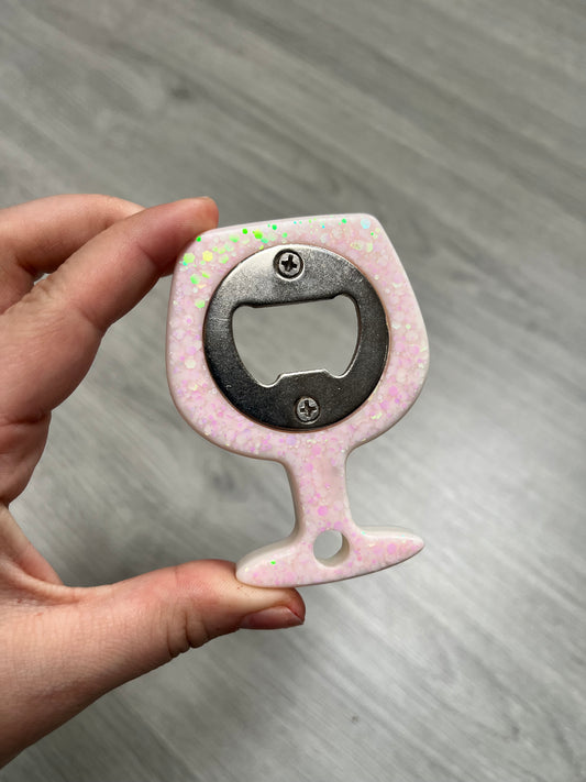 Décapsuleur rose à paillettes