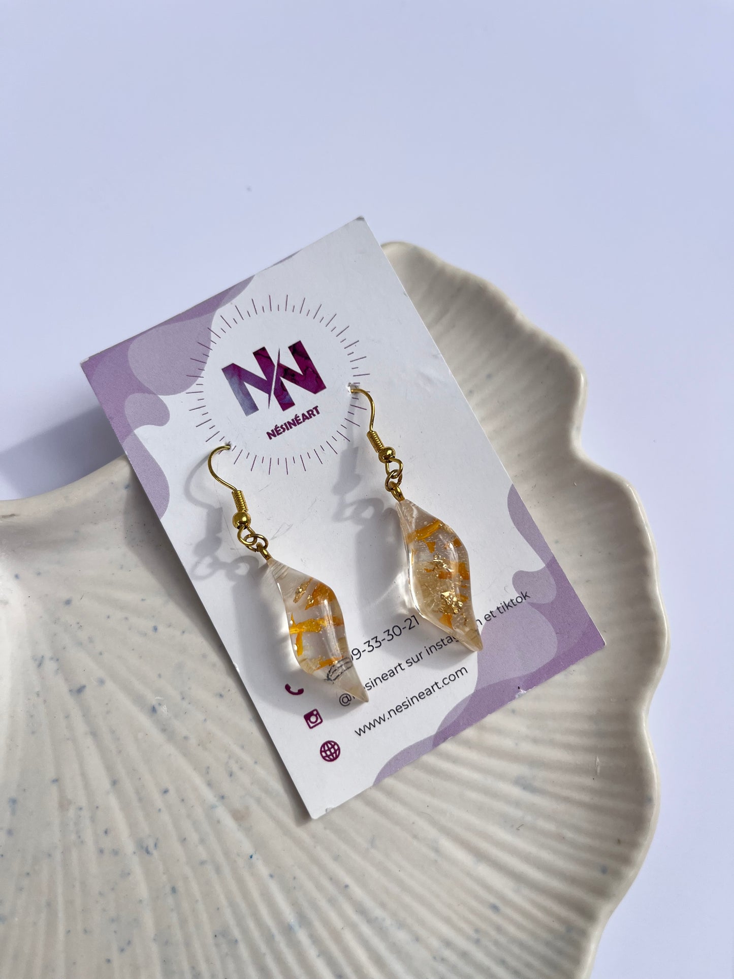 Boucle d’oreille fleurs séchées modèle « losange »