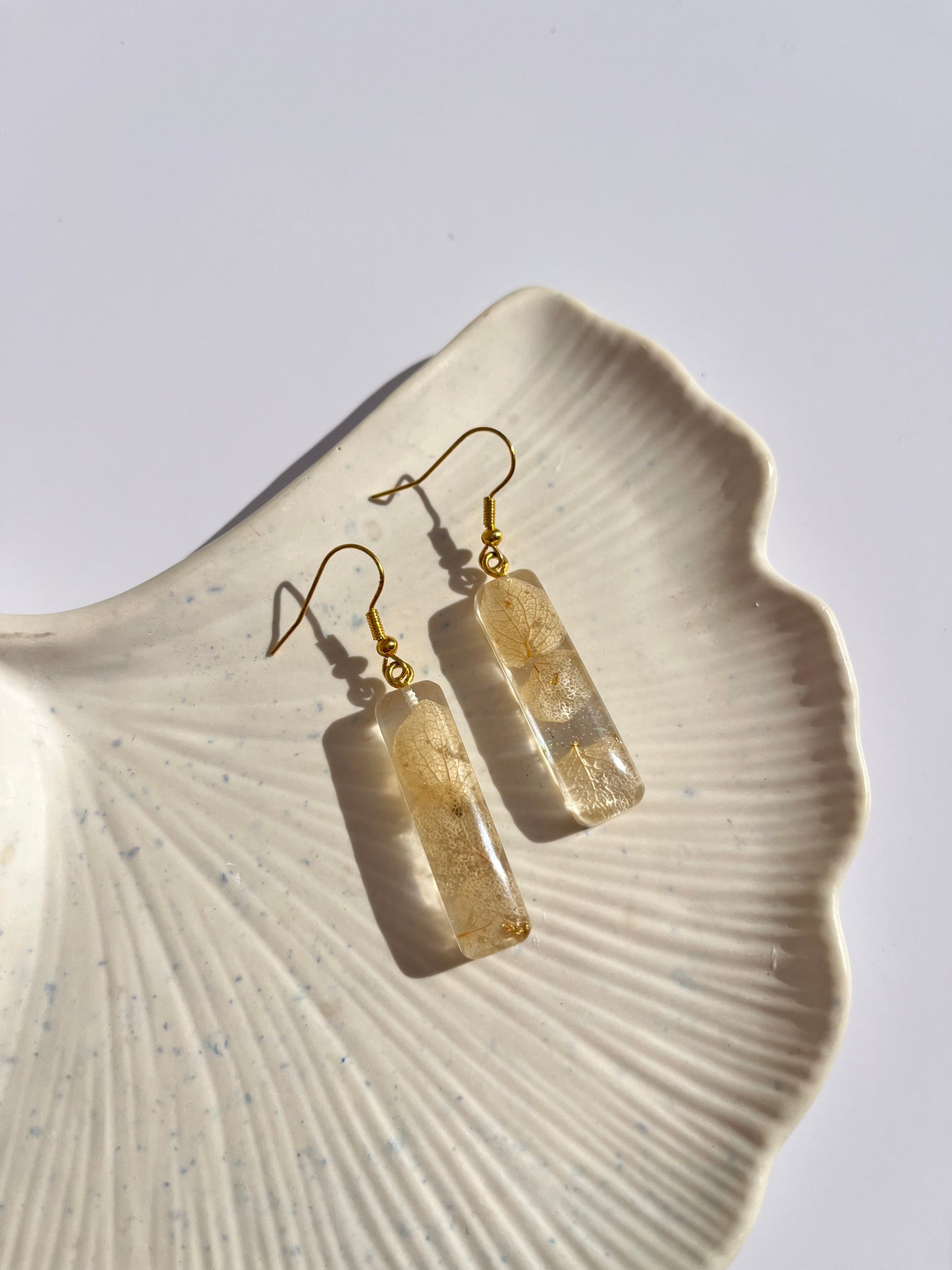 Boucle d’oreille fleurs séchées modèle « allongé »