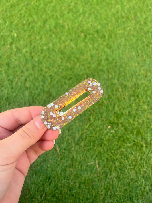 Barrette marron à paillettes