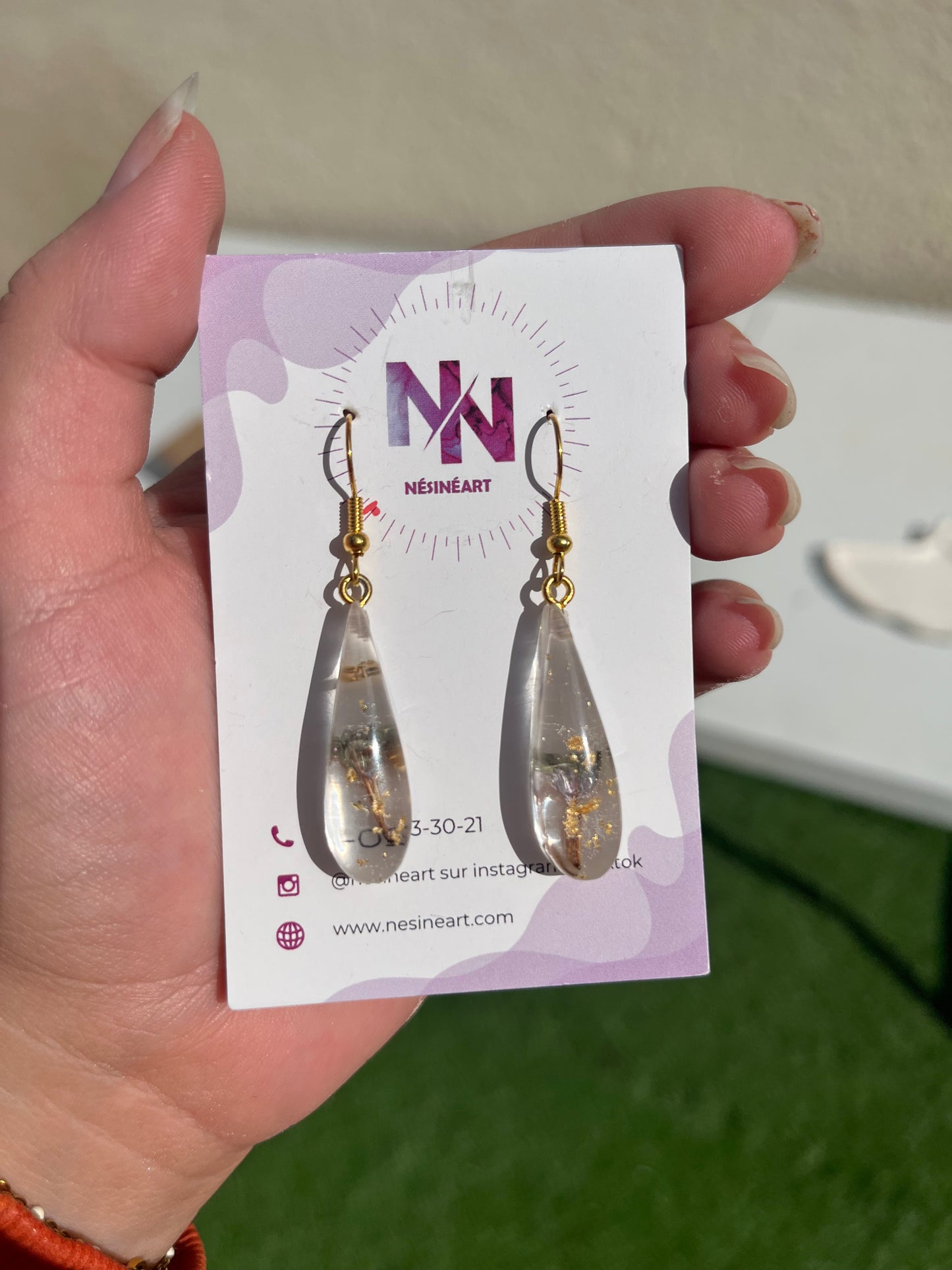 Boucle d’oreille fleurs séchées modèle « goutte »