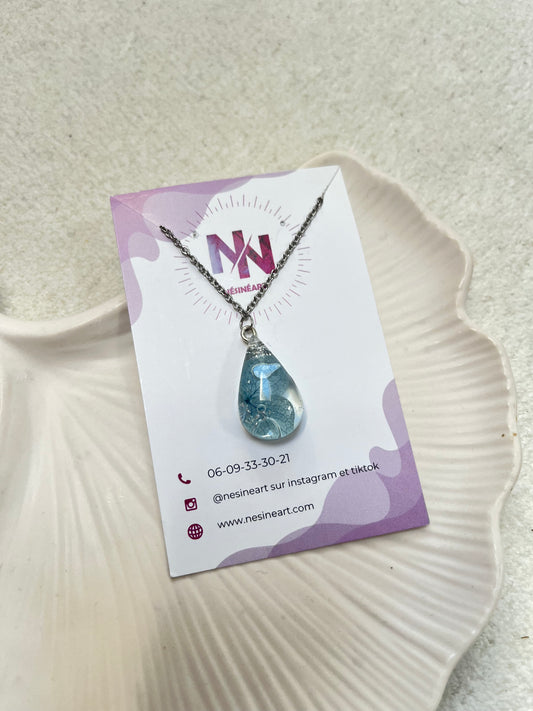 Collier fleur séchée bleu clair