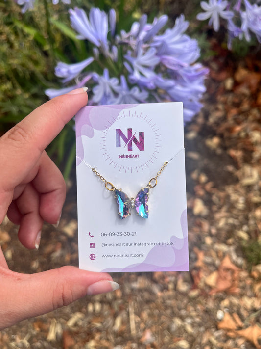 Collier papillon holographique violet