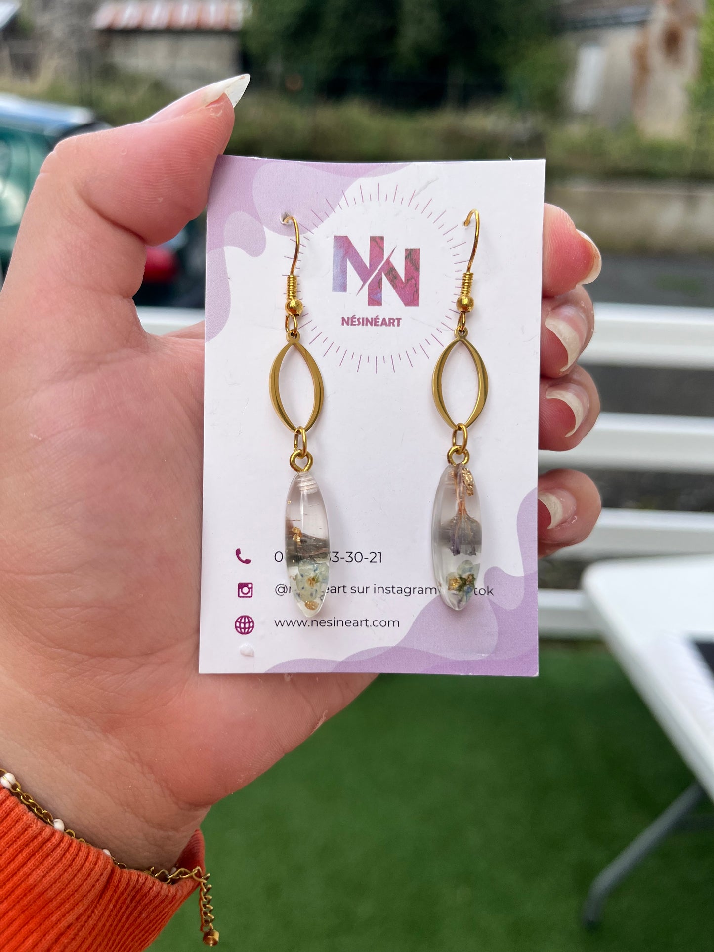 Boucle d’oreille fleurs séchées modèle « élégance »
