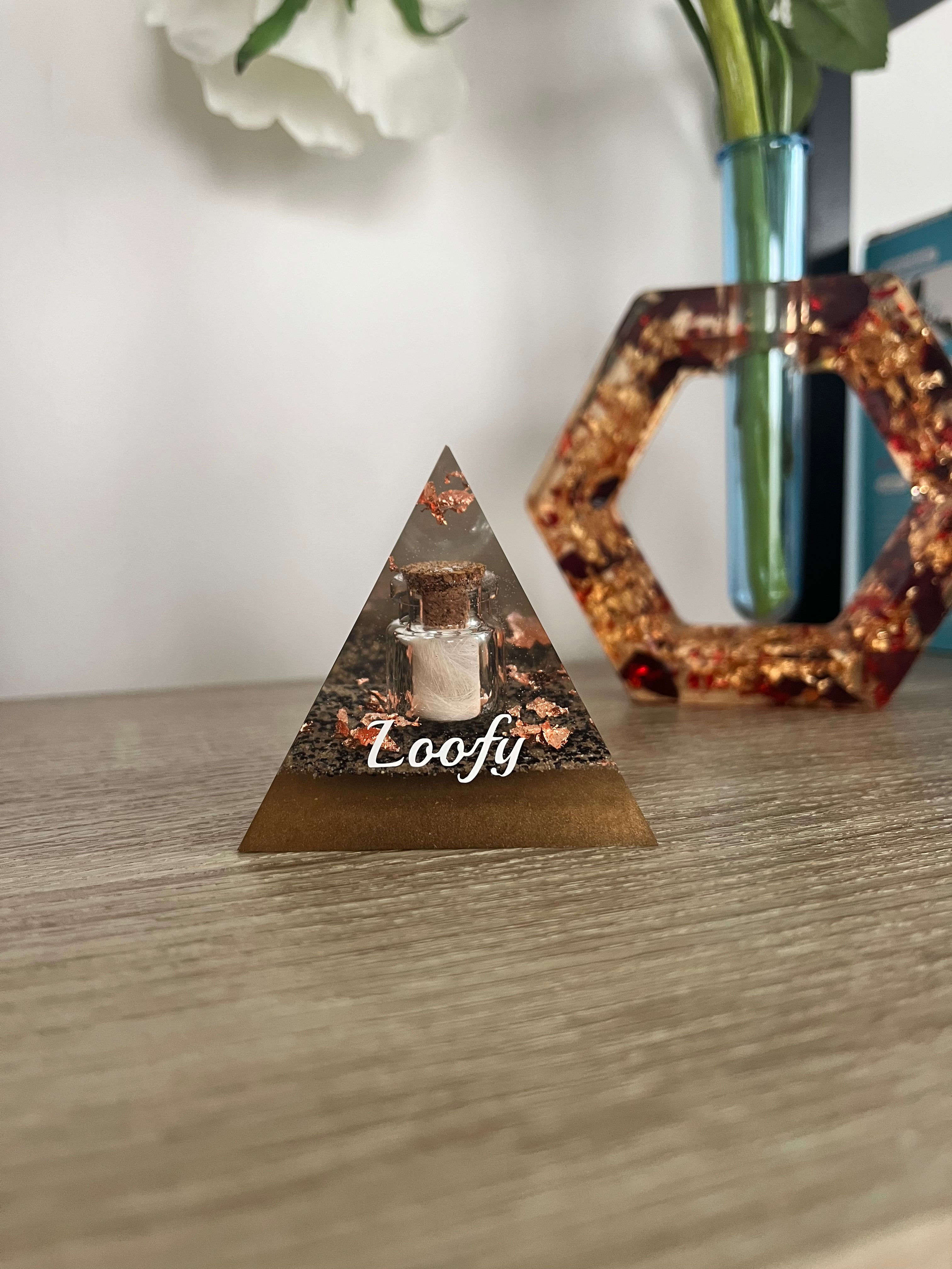 Pyramide personnalisée petit format – Nesineart