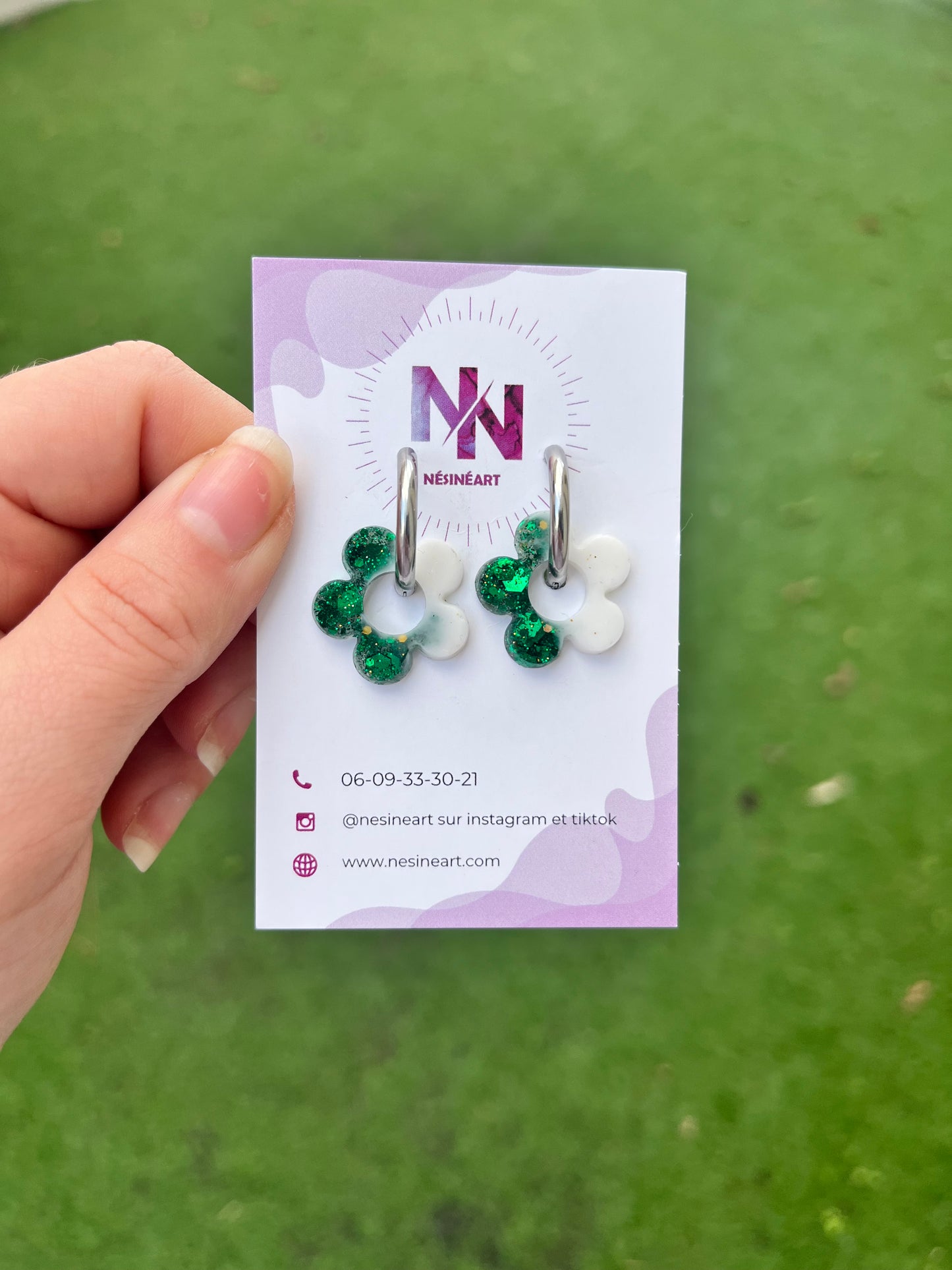 Pampille blanc et paillettes