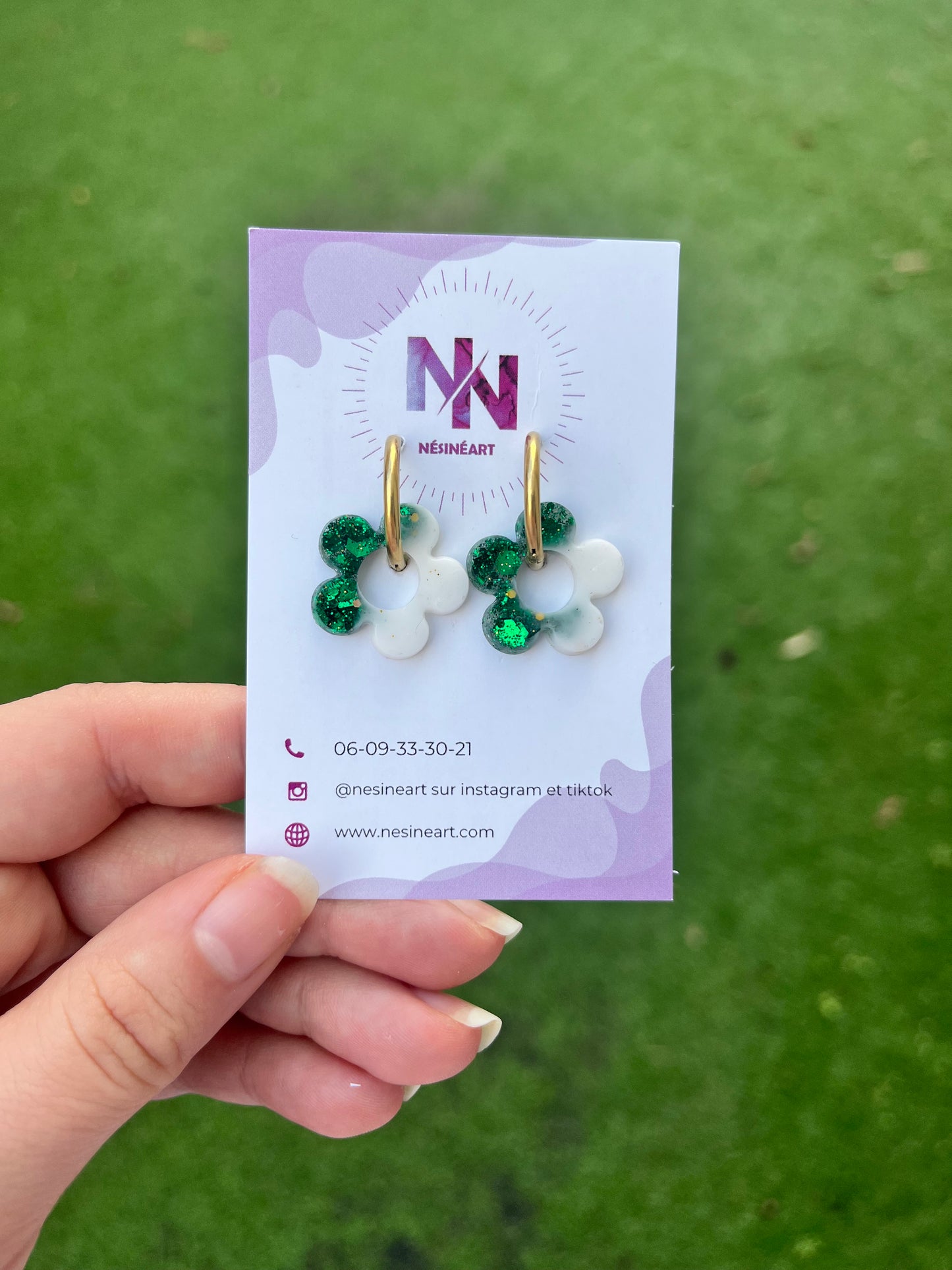 Pampille blanc et paillettes