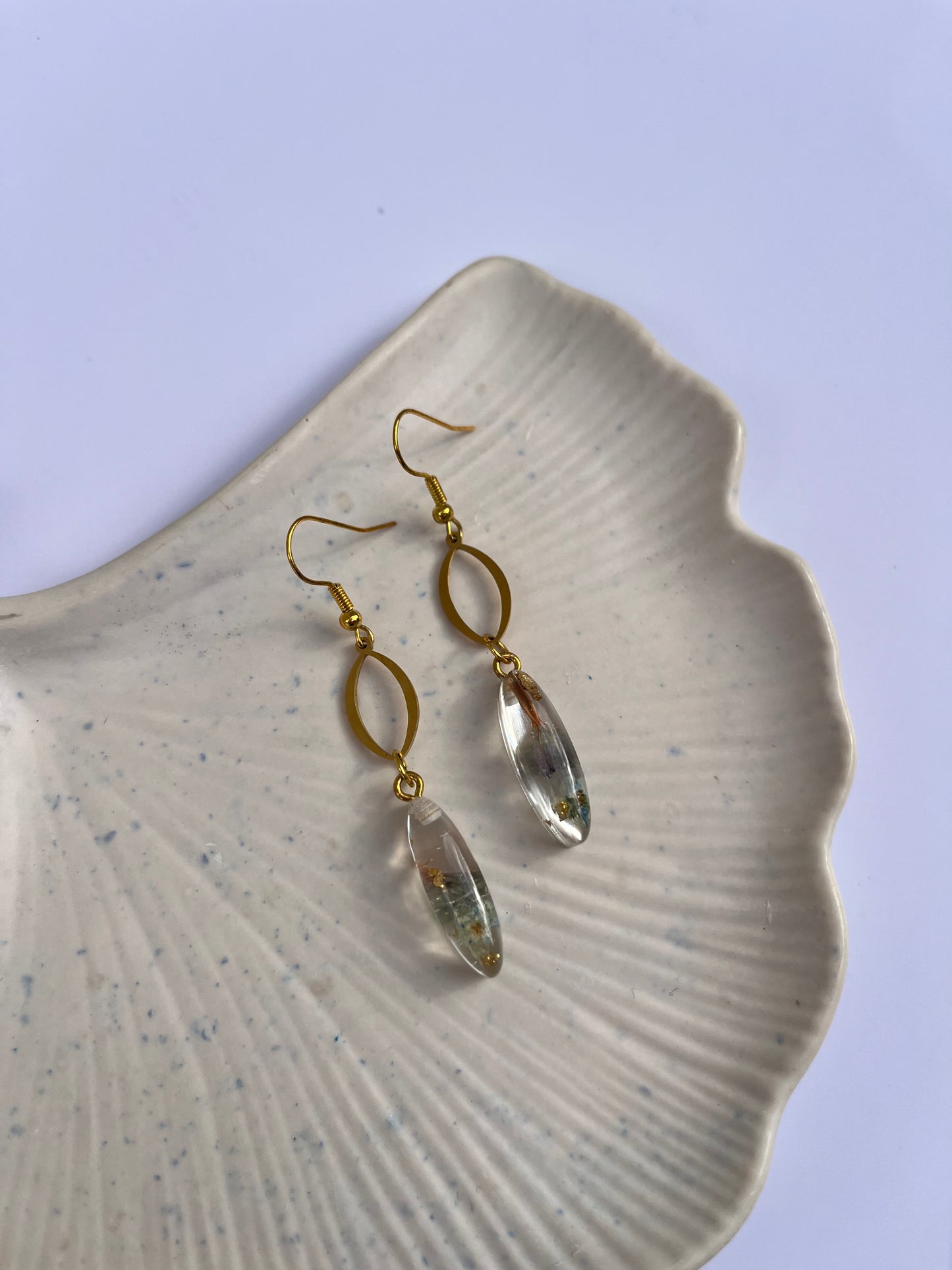 Boucle d’oreille fleurs séchées modèle « élégance »