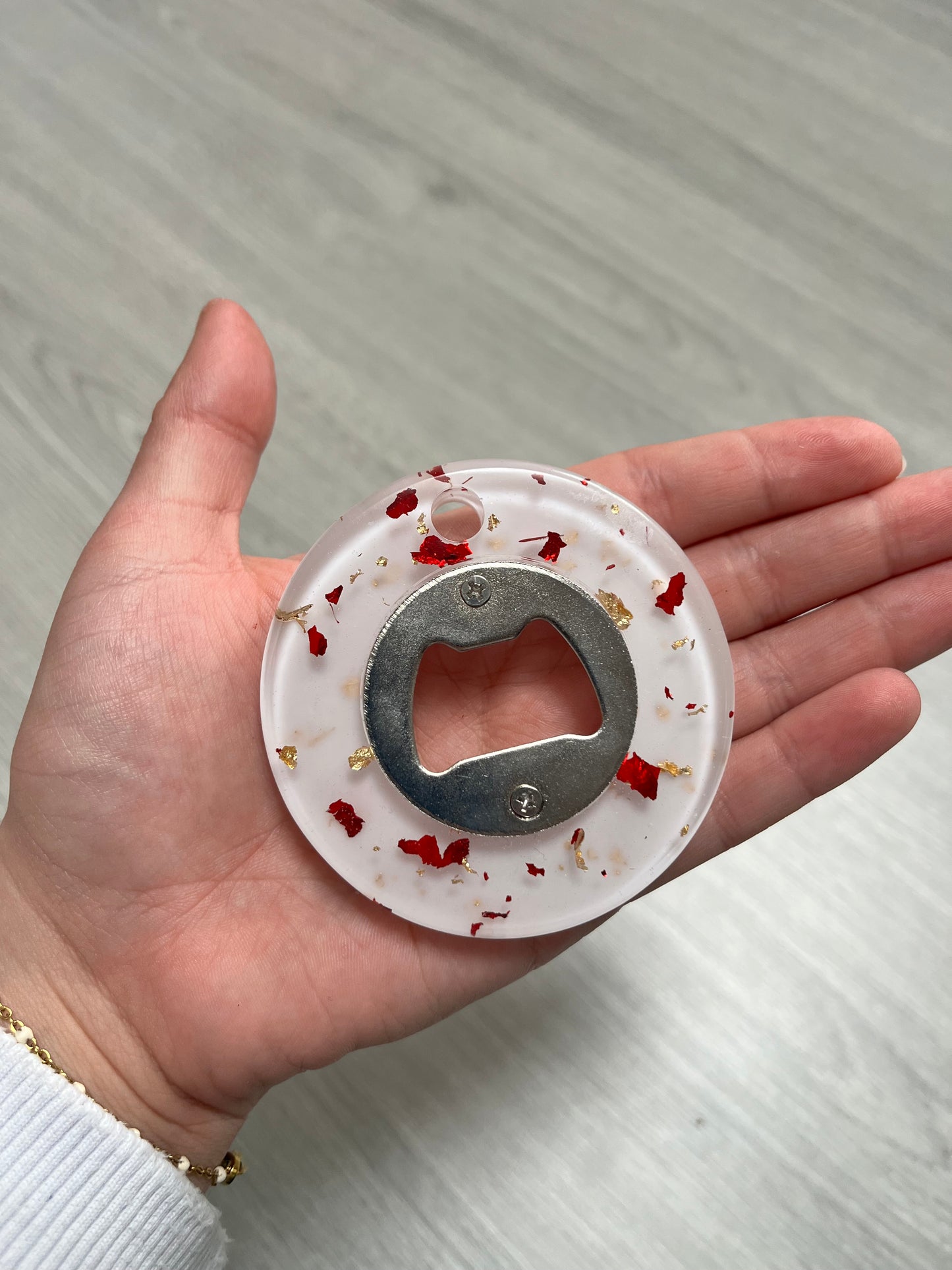 Décapsuleur rond blanc transparent et rouge