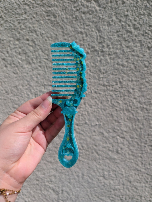 Peigne bleu à paillettes